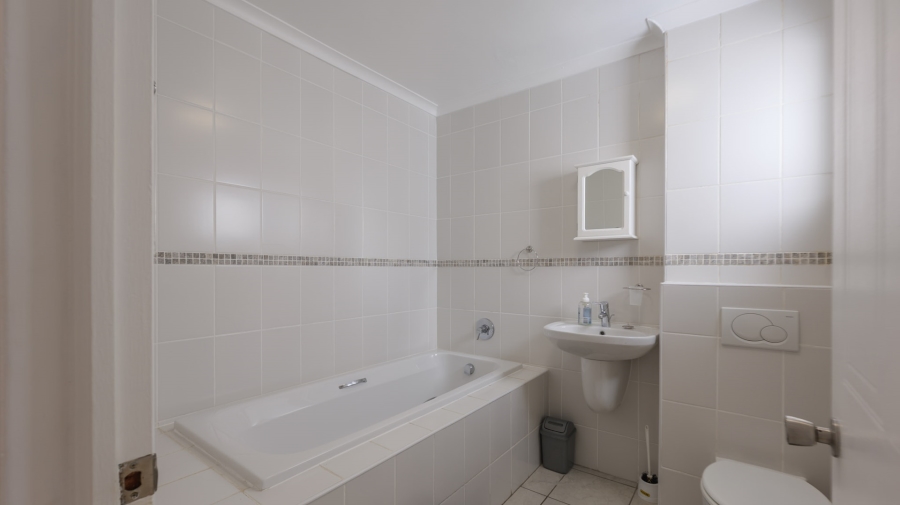 3 Bedroom Property for Sale in Struisbaai Western Cape